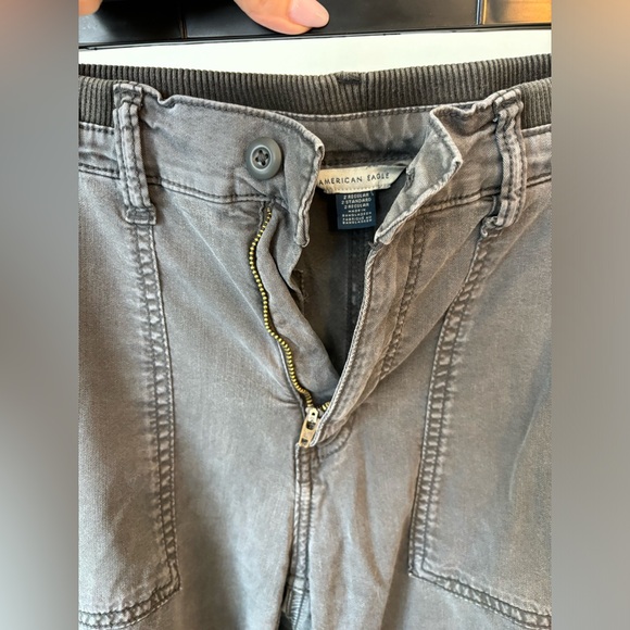 American Eagle Cargo Pants - Picture 5 of 6